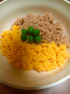 調理室ヨリ~炒めない★保育園のふわ二色丼-レシピのメイン写真