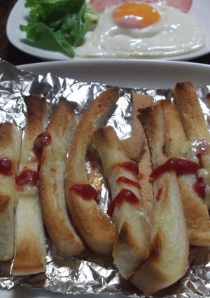 パンの耳で作るスティック焼き-レシピのメイン写真