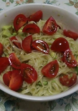 アンチエイジングに✨アボカド素麺-レシピのメイン写真