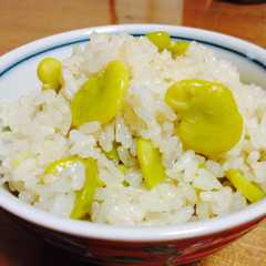 รูปของ 昆布だしがきいた簡単豆ごはん