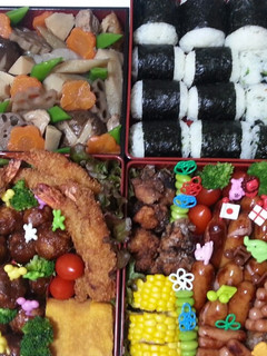 2014大人4人子供4人運動会弁当-レシピのメイン写真