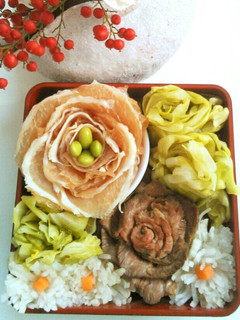 生ハムとローストビーフの花盛り-レシピのメイン写真