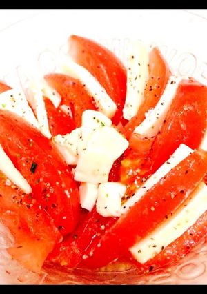 トマトとベビーチーズの簡単サラダ-レシピのメイン写真