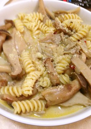 ポルチーニブイヨンのきのこパスタ-レシピのメイン写真