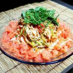 รูปของ 夏バテに♪冷凍トマトでひんやりピリ辛素麺