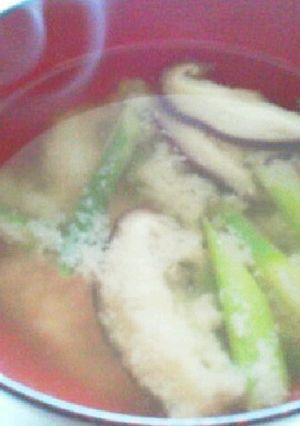 アスパラとしいたけの味噌汁-レシピのメイン写真