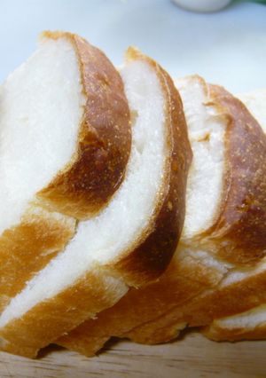 白神こだま酵母でシンプル食パン-レシピのメイン写真