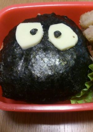 まっくろくろすけキャラ弁-レシピのメイン写真