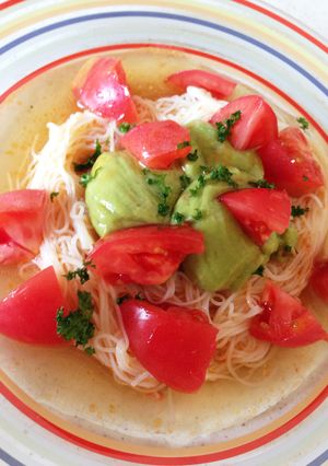 コストコ材料で ワカモーレそうめん-レシピのメイン写真