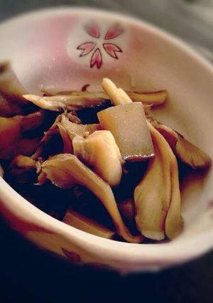 まいたけとこんにゃくの醤油煮-レシピのメイン写真