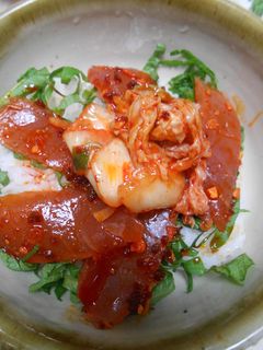 ピリ辛まぐろのキムチのせ丼-レシピのメイン写真