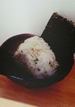 子ども大好き☆しらすとピーマンおにぎり☆-レシピのメイン写真