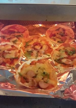 餃子の皮でピザ-レシピのメイン写真