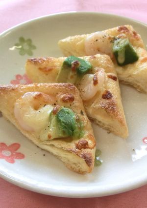 油揚げのエビアボカドチーズ焼き-レシピのメイン写真