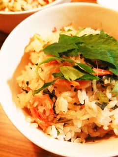 桜えびと野沢菜ちりめんの炊き込みご飯-レシピのメイン写真