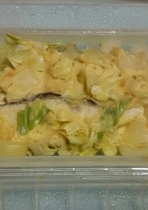 アレンジ∞!!ルクエde余り野菜と魚蒸し-レシピのメイン写真