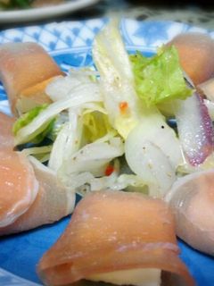 簡単!生ハムでクリチ巻き-レシピのメイン写真