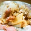 じゃが芋と玉ねぎとウインナーの卵炒め