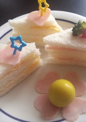 可愛い♪ショートケーキ風サンドイッチ-レシピのメイン写真