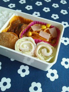 お弁当に♪ハムレタチーズくるくる巻き-レシピのメイン写真