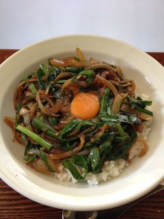 肉なしニラ炒め丼-レシピのメイン写真