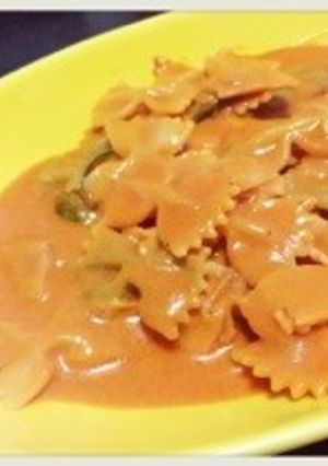 ジュースで!トマトクリームパスタ-レシピのメイン写真