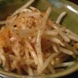 簡単おつまみ☆もやしのキムチ入りナムル