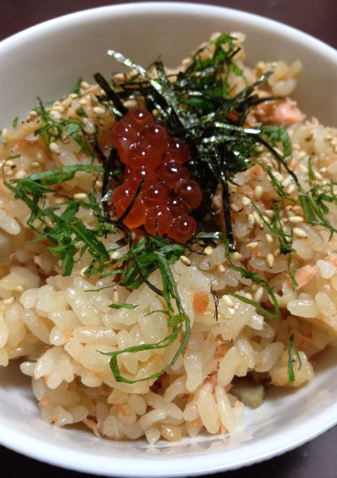 鮭とイクラの炊き込みご飯-レシピのメイン写真