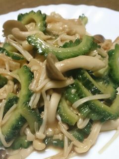 ゴーヤときのこ!の中華炒め♪-レシピのメイン写真