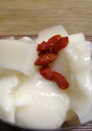 あの味を求め、杏仁霜で杏仁豆腐!-レシピのメイン写真