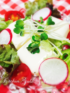 野菜たっぷり♪冷ややっこ〈豆腐サラダ〉-レシピのメイン写真