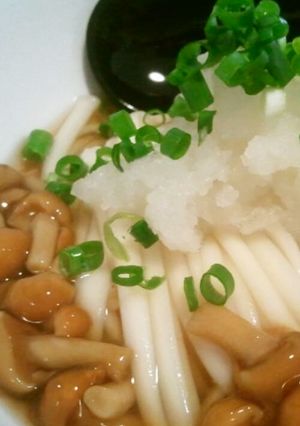 さっぱり！冷やしなめこうどん-レシピのメイン写真