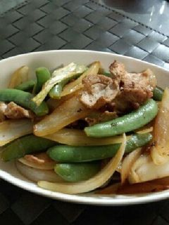スナップえんどうと新タマネギのポン酢炒め-レシピのメイン写真