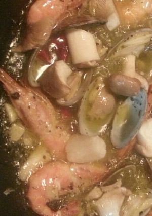 魚介類のアヒージョ-レシピのメイン写真
