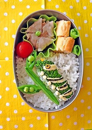 アゲハチョウの幼虫弁当【キャラ弁？】-レシピのメイン写真