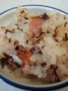 パクパク梅干し混ぜご飯♪-レシピのメイン写真