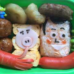 รูปของ キャラ弁★トイストーリー・ウッディ