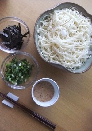 ひやむぎ　混ぜるだけのピリ辛ごまだれ-レシピのメイン写真
