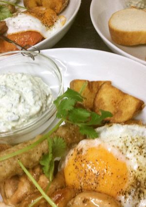 スブラキ(ギリシャの串焼き)とディップ-レシピのメイン写真