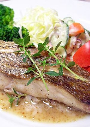 簡単！鯛のポワレ～ゴマだれソース-レシピのメイン写真