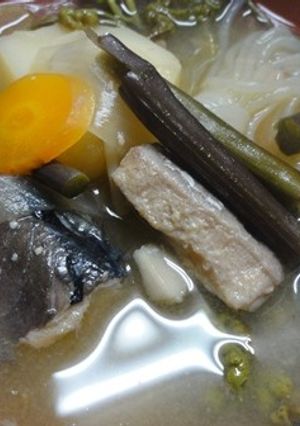 ワラビ汁　～サバの水煮で美味しさアップ～-レシピのメイン写真