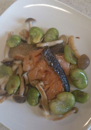 鮭しめじ空豆のソテーバター醤油風味-レシピのメイン写真