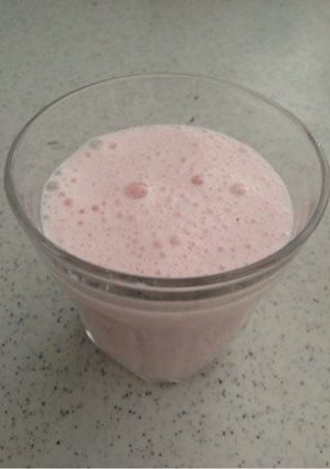 いちごミルク-レシピのメイン写真