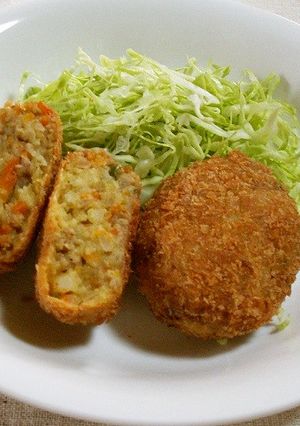 人参ピーマンを入れたカレー味コロッケ-レシピのメイン写真