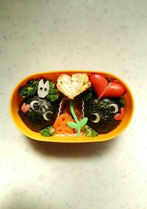 まっくろくろすけキャラ弁当-レシピのメイン写真