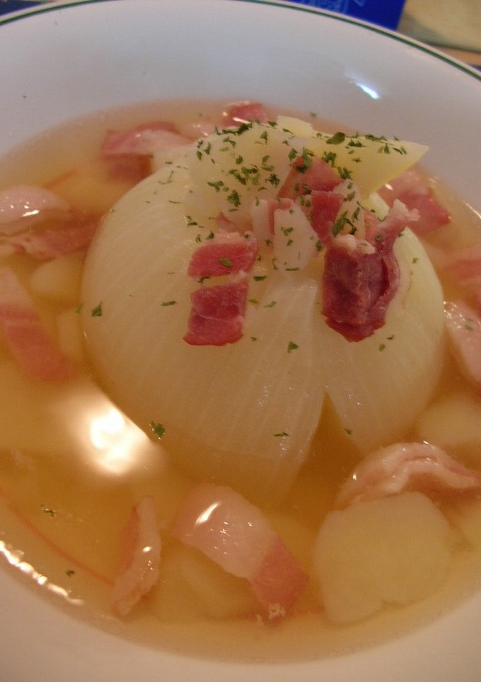 丸ごと玉ねぎのスープ-レシピのメイン写真