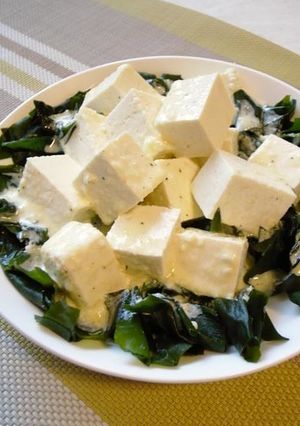 いくらでも食べれる！豆腐とわかめのサラダ-レシピのメイン写真