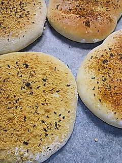 パン?ピザ!?みたいなシンプルナン!?-レシピのメイン写真