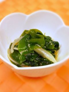 簡単5分!☆わかめと玉ねぎの酢味噌和え☆-レシピのメイン写真