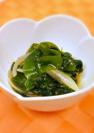 簡単5分!☆わかめと玉ねぎの酢味噌和え☆-レシピのメイン写真